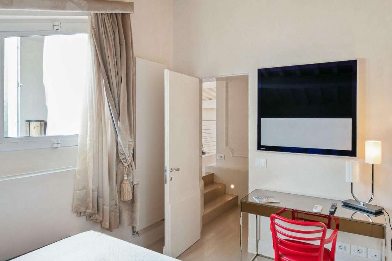 Exclusive Penthouse Il Magnifico - Free Parking Lägenhet Florens Exteriör bild
