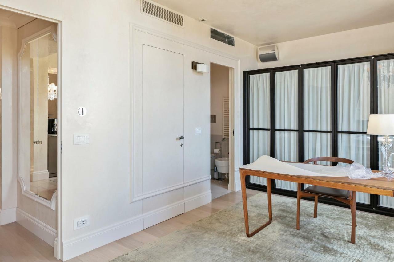 Exclusive Penthouse Il Magnifico - Free Parking Lägenhet Florens Exteriör bild