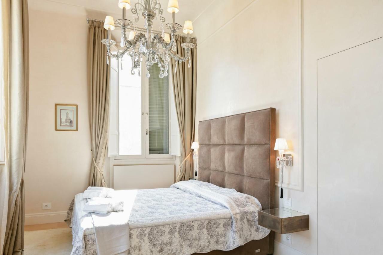 Exclusive Penthouse Il Magnifico - Free Parking Lägenhet Florens Exteriör bild